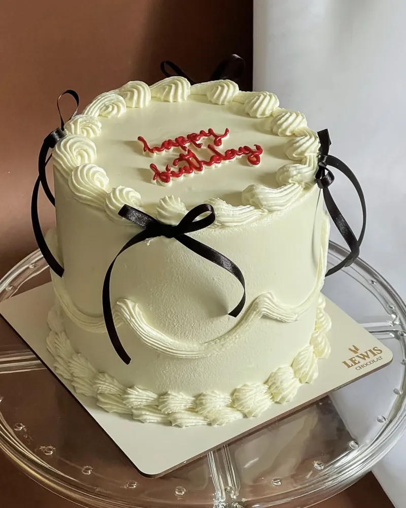 Pastel con moños